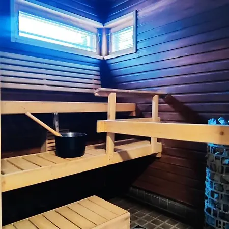 Villa Nordic Villa In Rovaniemi With A Private Sledding Hill, Sauna & Cozy Family Stay Rovaniemi