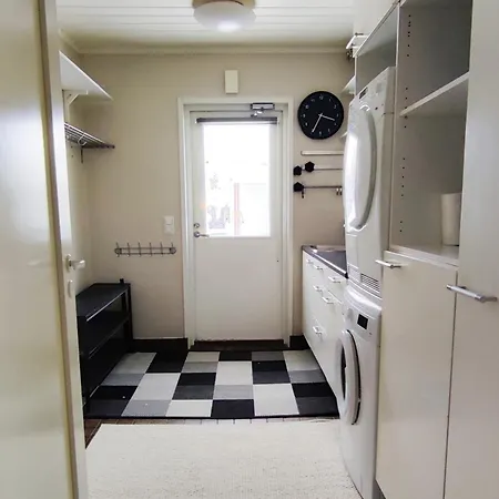 Nordic Villa In Rovaniemi With A Private Sledding Hill, Sauna & Cozy Family Stay Villa Rovaniemi