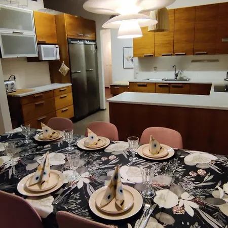 Villa Nordic Villa In Rovaniemi With A Private Sledding Hill, Sauna & Cozy Family Stay Rovaniemi