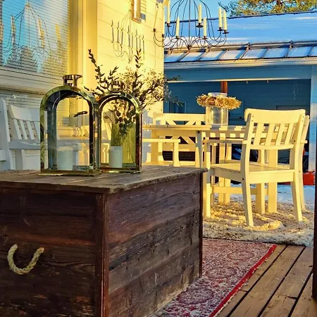 Villa Nordic Villa In Rovaniemi With A Private Sledding Hill, Sauna & Cozy Family Stay