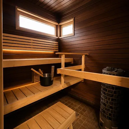 Villa Nordic In With A Private Sledding Hill, Sauna & Cozy Family Rovaniemi