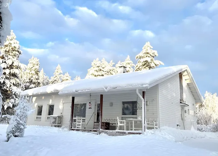 Nordic In With A Private Sledding Hill, Sauna & Cozy Family Villa
